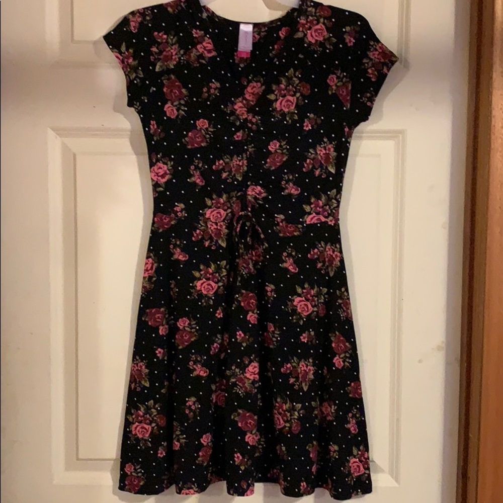 No boundaries dress Small (3-5)